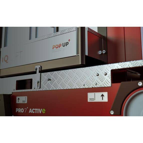 Pop Up IQ LIFT PRO 7 ACTIVe Push Around Manual Scissor Lift