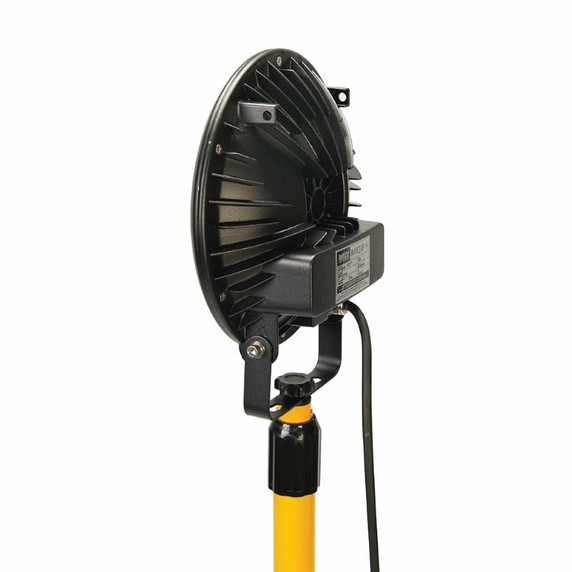 Defender DF4000 Single Head Telescopic Tripod LED Site Light 110V