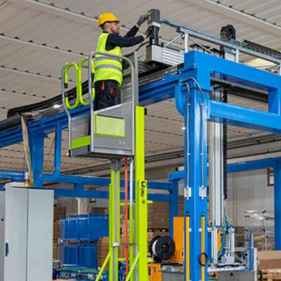 Pramac LP12 Mobile Work Platform with Electric Lift