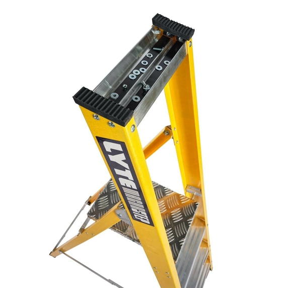 Lyte MagnaStep 8 Tread Glassfibre Platform Stepladder