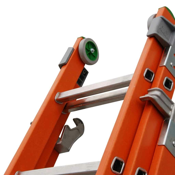 TB Davies INSUL8-C Industrial 2m Fibreglass Combination Ladder (4.2m Extended Length)