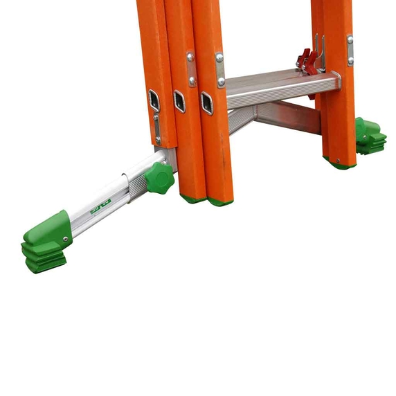 TB Davies INSUL8-C Industrial 2.6m Fibreglass Combination Ladder (5.6m Extended Length)