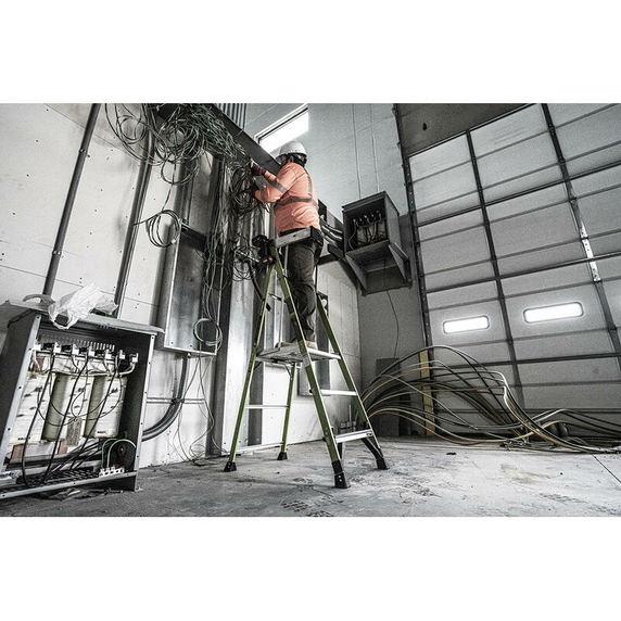 Little Giant Fortress 3-Tread Fibreglass GRP Platform Stepladder with Guardrail & Tool Tray (0.8m Platform)