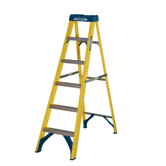 Werner Fibreglass Swingback Stepladder - 6 Tread