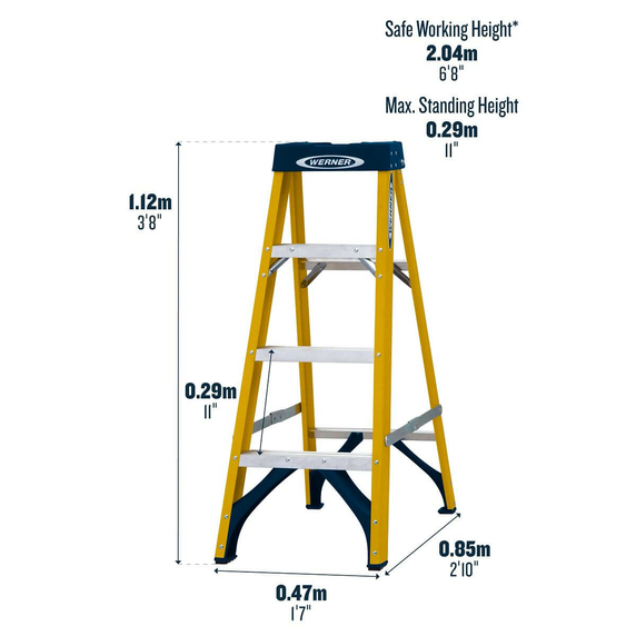 Werner Fibreglass Swingback Stepladder - 4 Tread