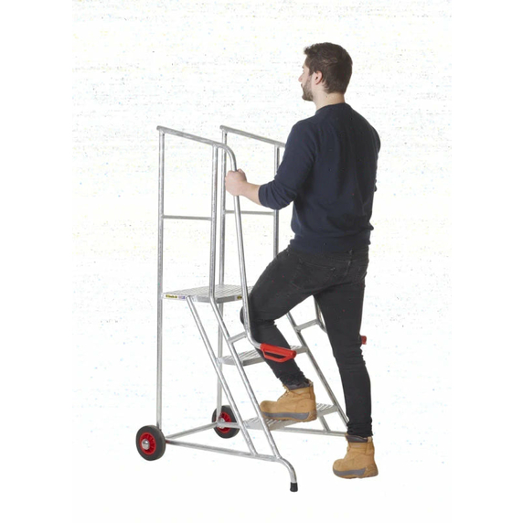 3 Tread Mobile Loading Bay Steps - 150kg