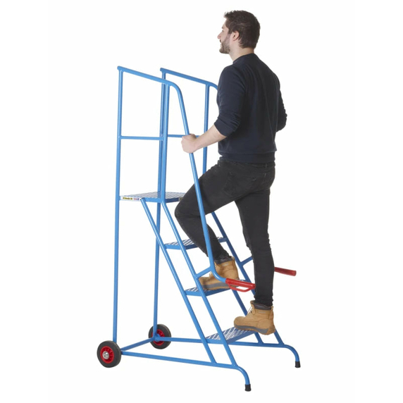4 Tread Mobile Loading Bay Steps - 150kg