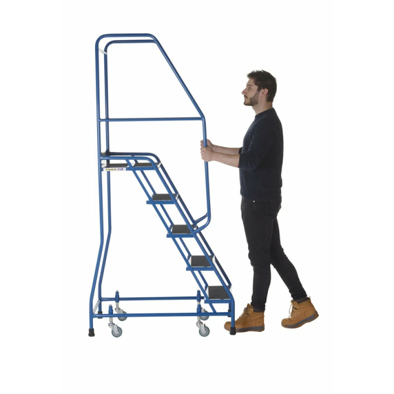 5 Tread Spring Loaded Wide Tread Steps - 150kg
