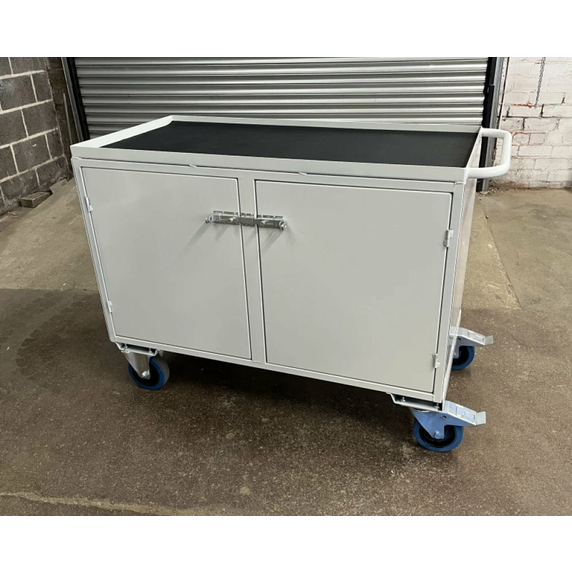 1200 x 600mm Mobile Workstation with Full Cabinet - 500kg