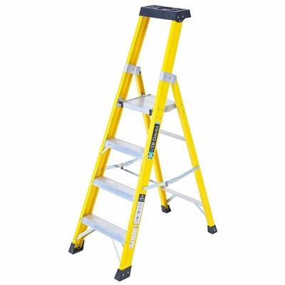 TB Davies INSUL8-P 4-Tread Professional Fibreglass Platform Step with Tool Tray